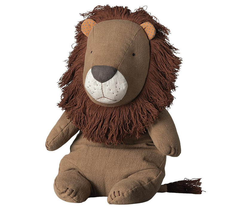 Lion, Big