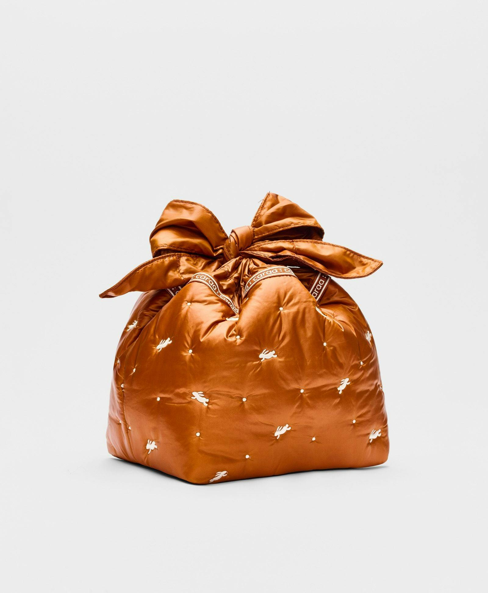 Luna Pouch