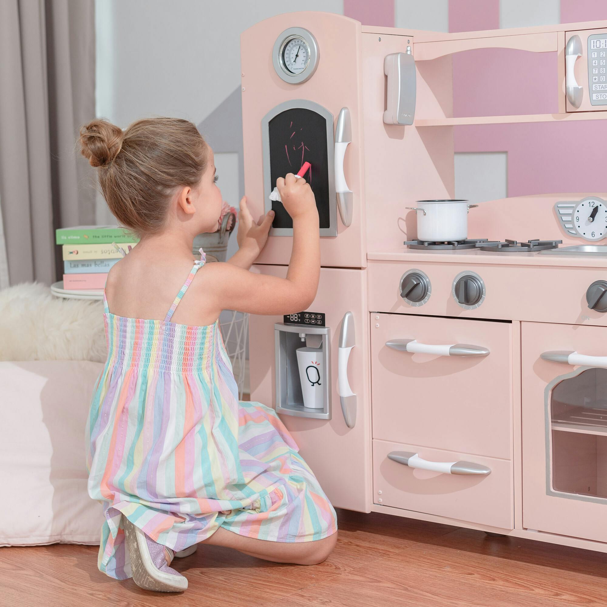 Little Chef Westchester Play Kitchen