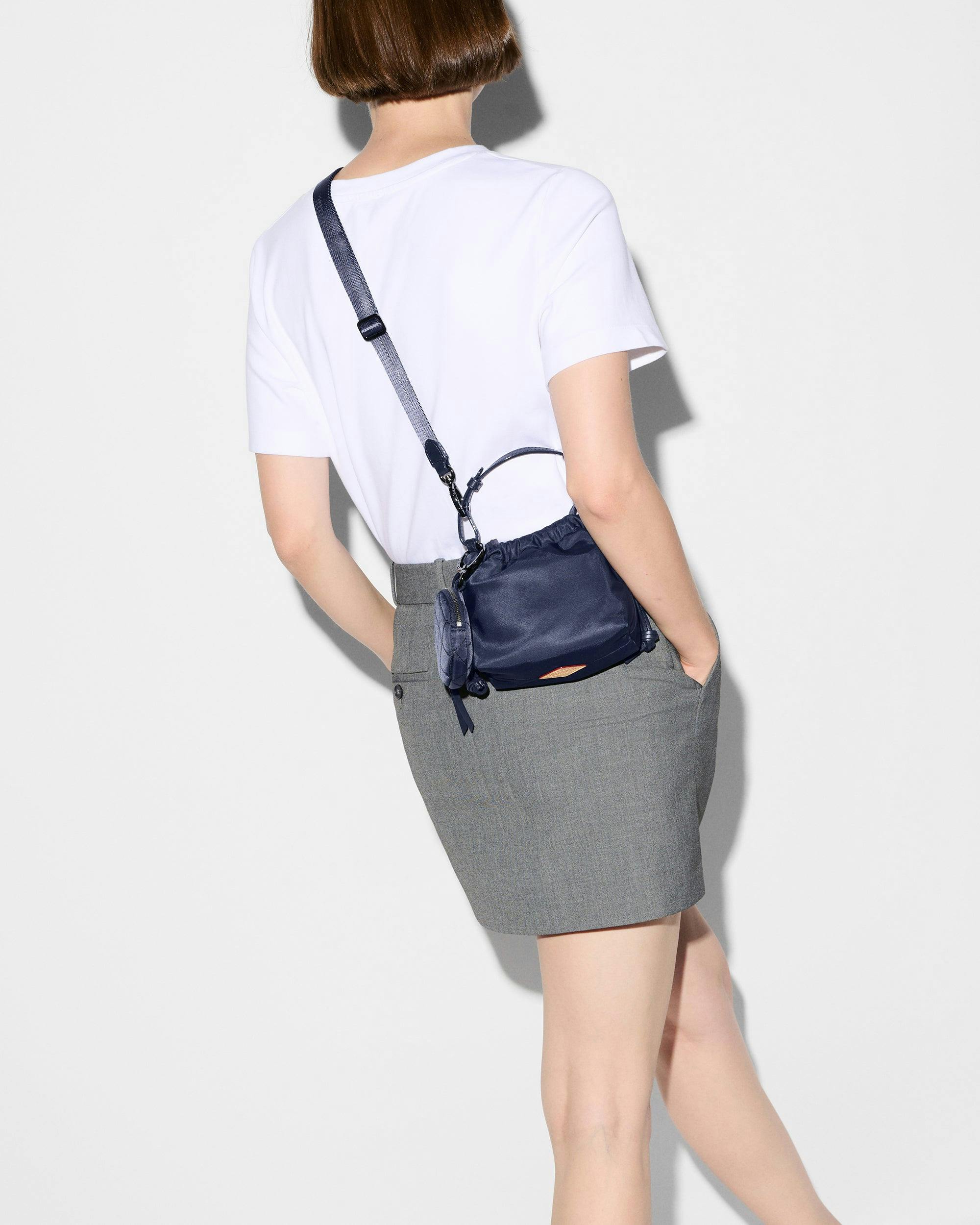Navy Waverly Bebe