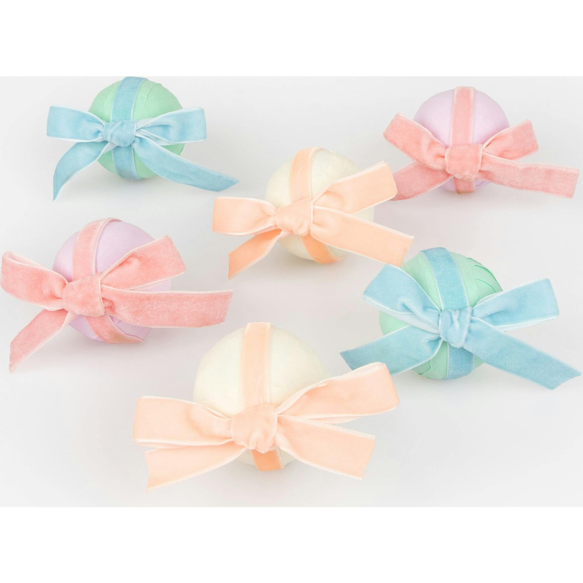 Velvet Bow Surprise Balls