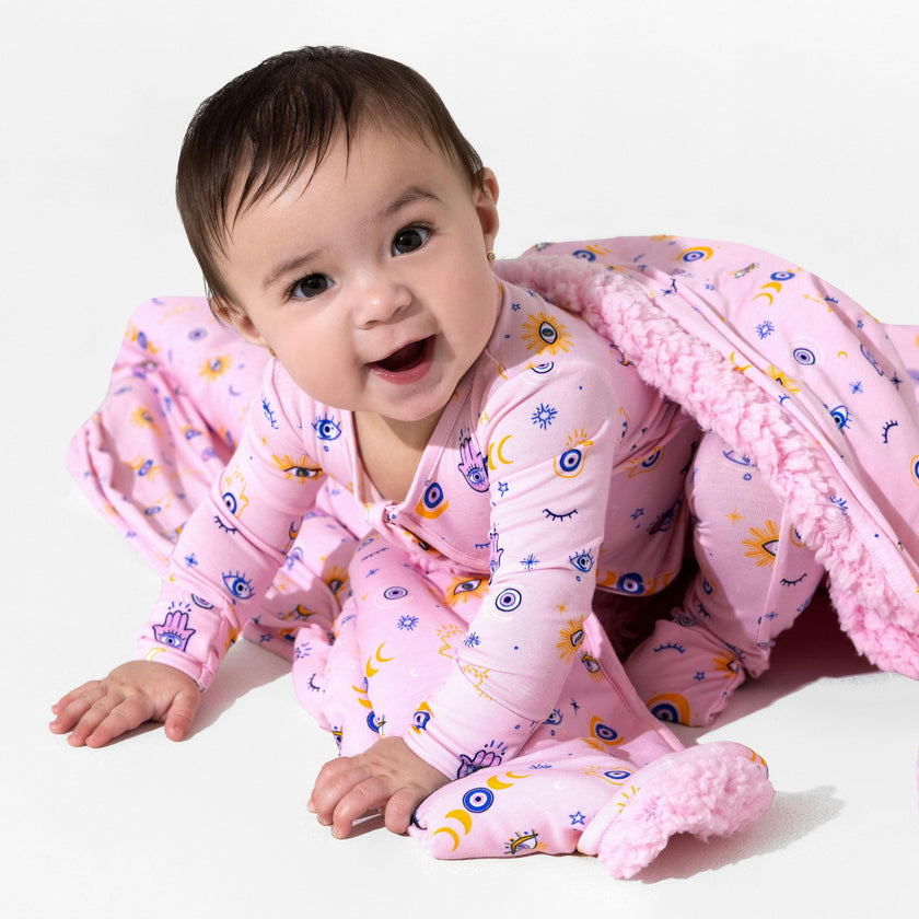The Eye Pink Bamboo Sherpa Blanket