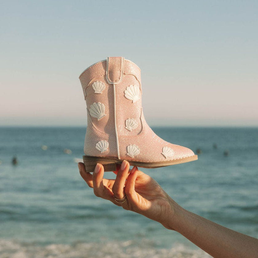 Cowgirl Coral Cove Boots, Pink