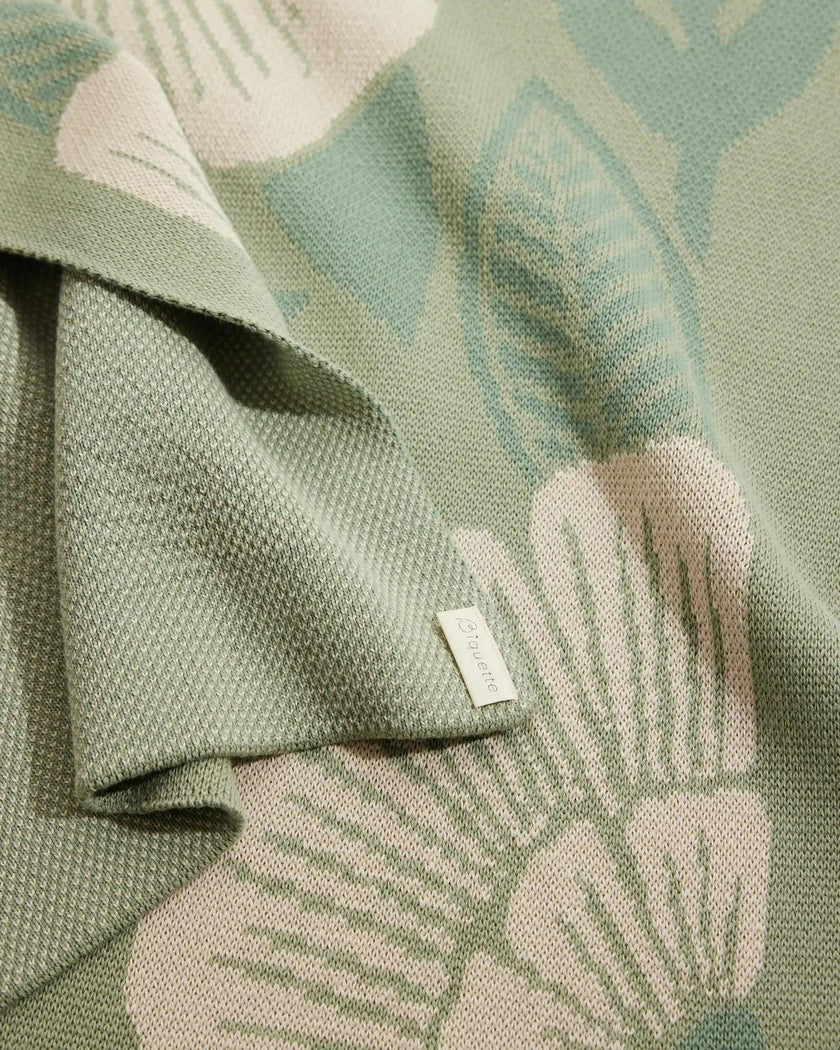 New Bloom Knit Midi Blanket