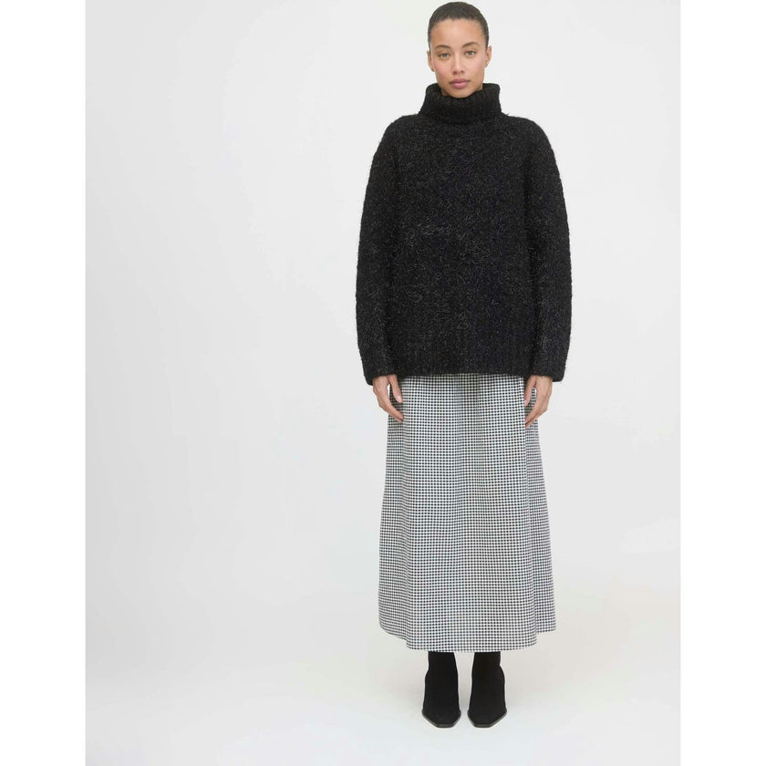 The Delphine Nap Skirt - Black/Sand Gingham