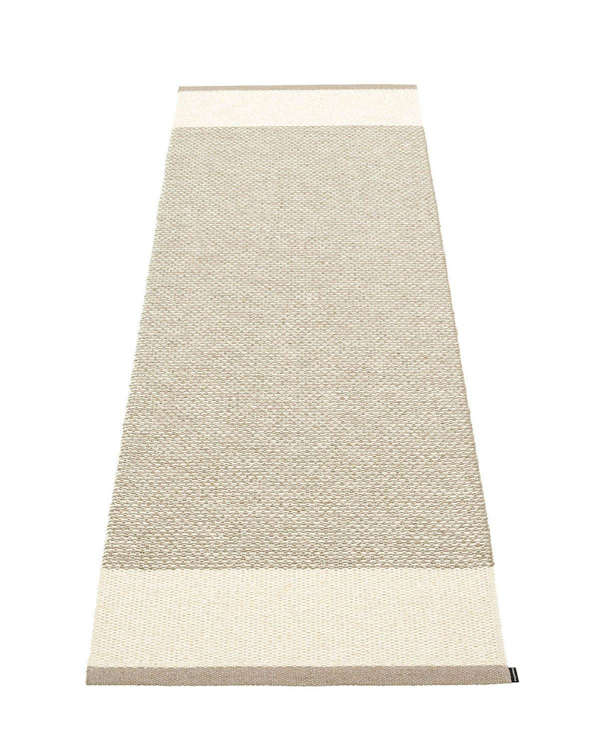 Rug EDIT Mud/Vanilla/Linen met. 4.5 x 6.5 ft