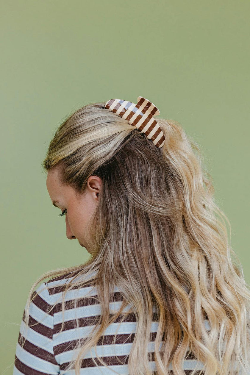 POLKA DOT & STRIPED OVERSIZED CLAWS