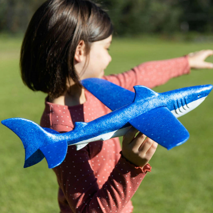 Tribe: Glider - Glides Over 40m (120 Feet)