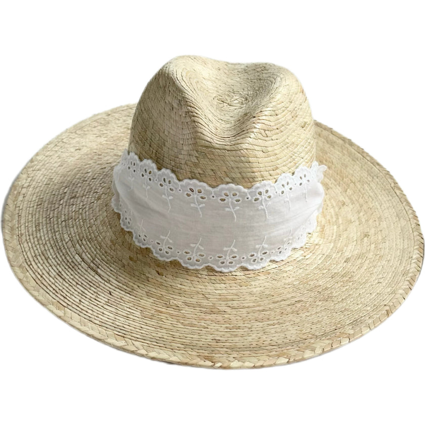 Women's Zinnia Wide & Short Brim Lace Eyelet Ribbon Sun Hat, White