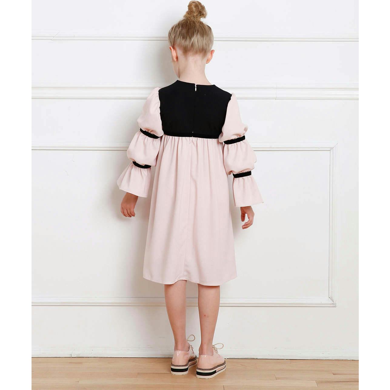 Bella dress (pink without golden embroidery blooms)