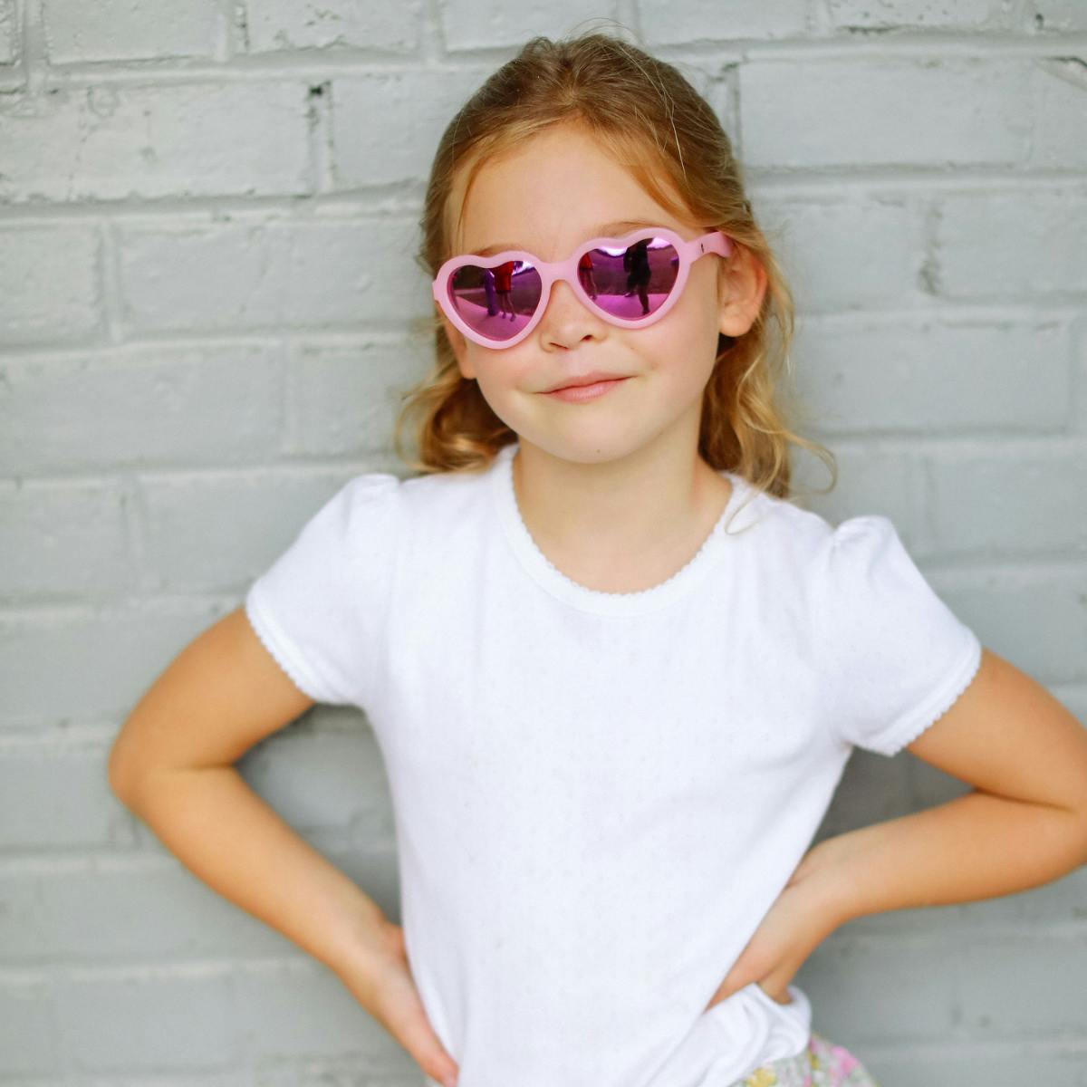 Polarized Heart: Purple Mirrored Lens