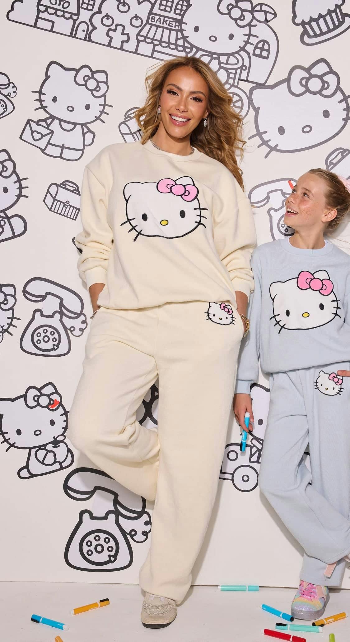 Blue Super Soft Knit Hello Kitty® Set
