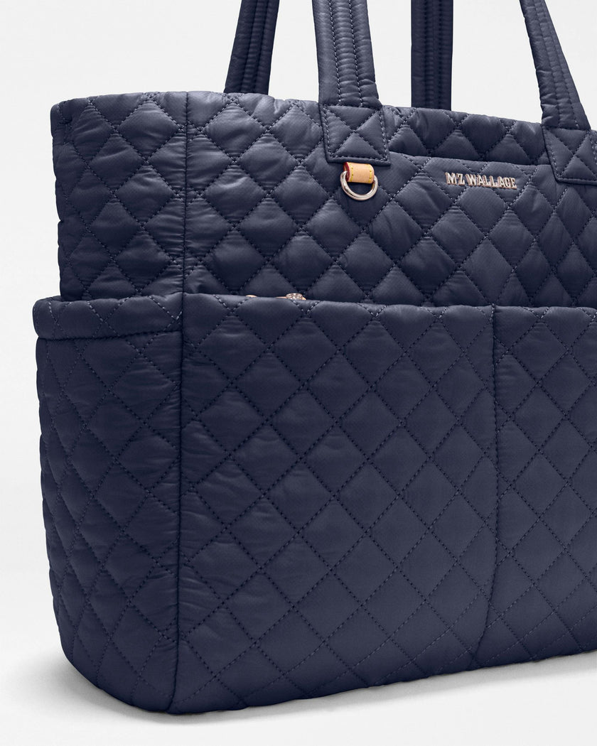 Navy Metro Diaper Tote