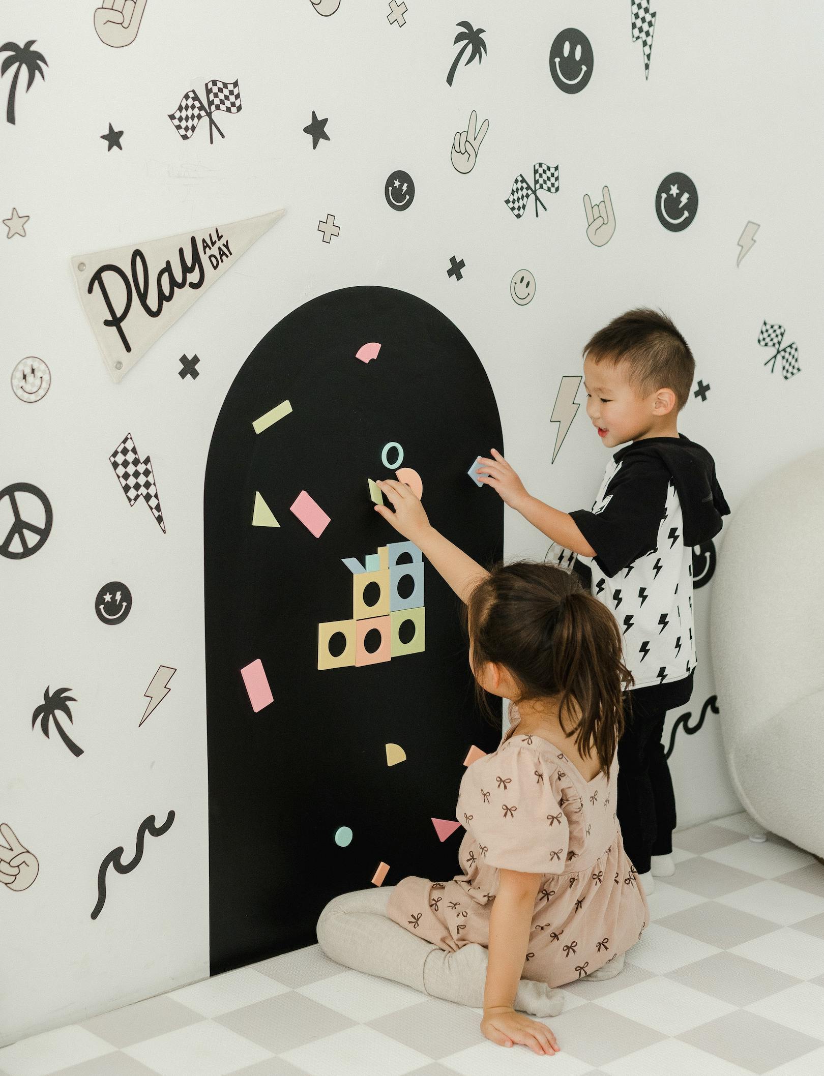 Original Playwall