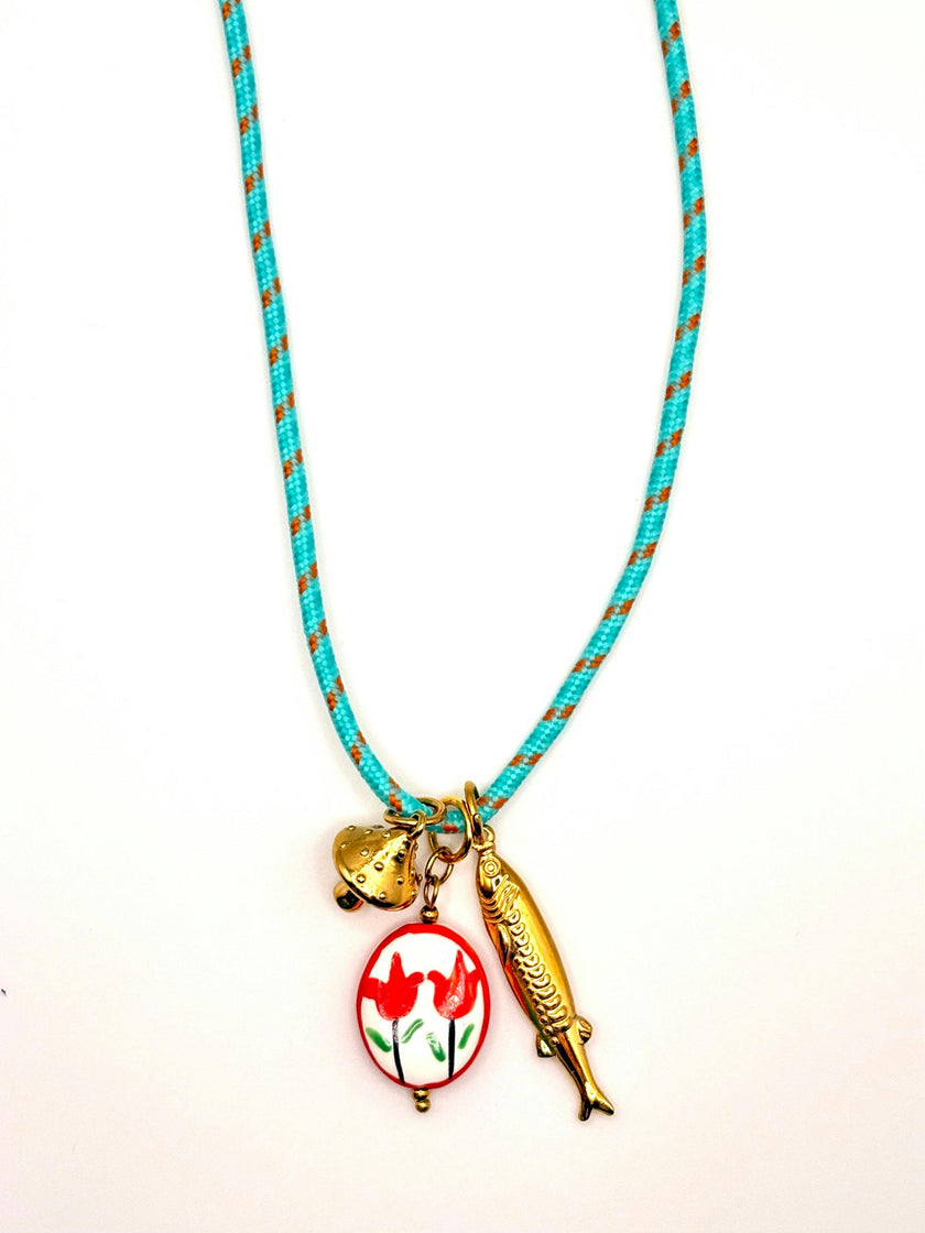 SUMMER CORD FISH CHARM NECKLACE