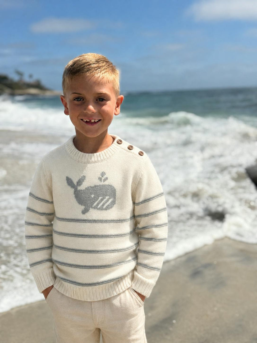 WHALE SWEATER