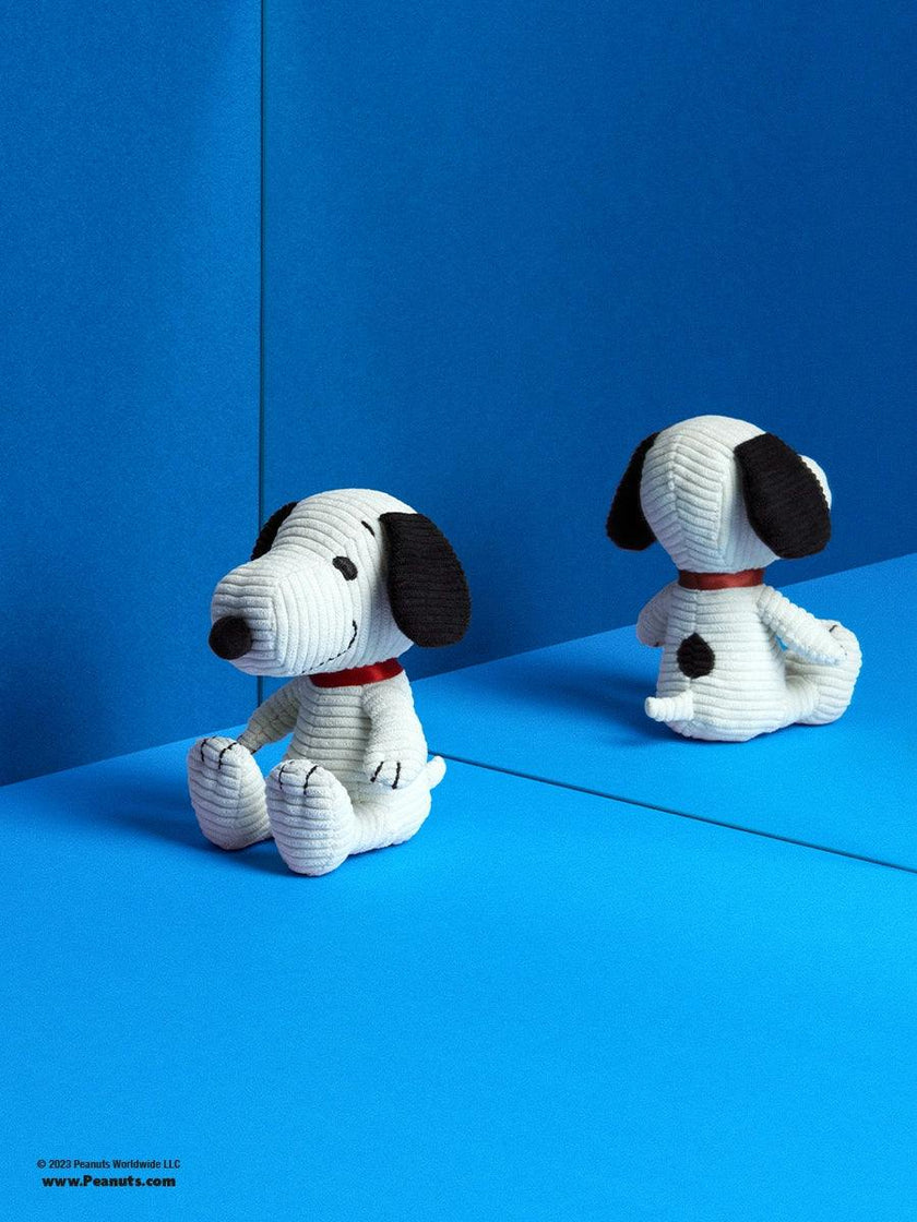 Snoopy Corduroy Cream in display - 5"