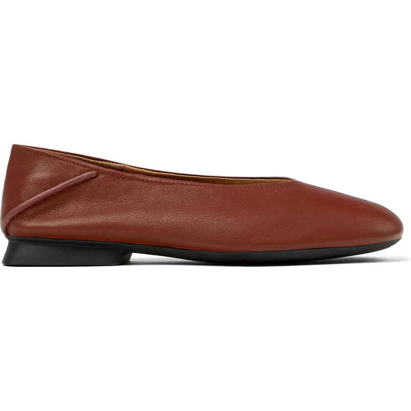Women's Casi Myra Square Toes Ballerina Shoes, Red