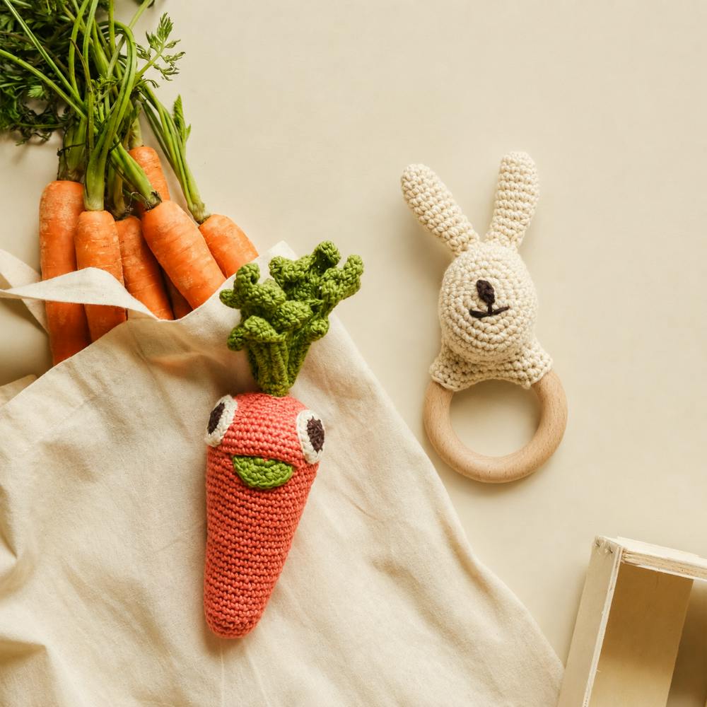 Rabbit & Carrot Gift Box 🥕👀🐰 100% organic cotton crochet rattle and teether