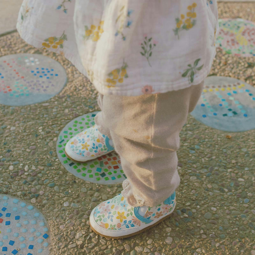 Bloom White Canvas Soft Sole