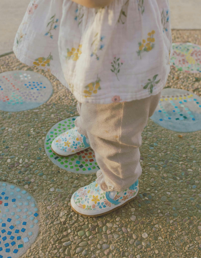 Bloom White Canvas Soft Sole