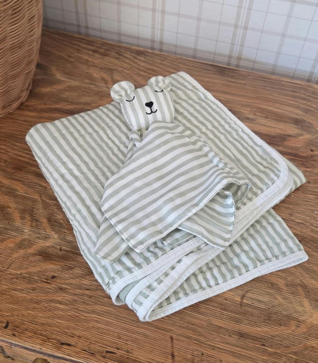 Ellis Green Stripe QUILTED 6 Layer Gauze Blanket
