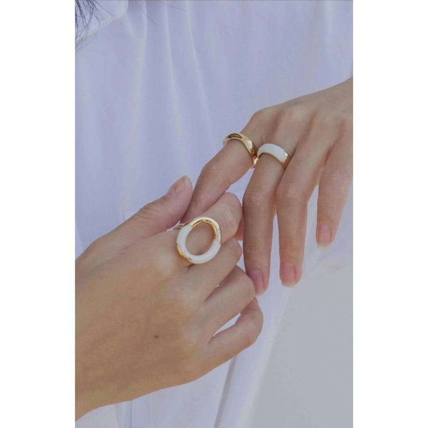 Time Ripples Round Ring