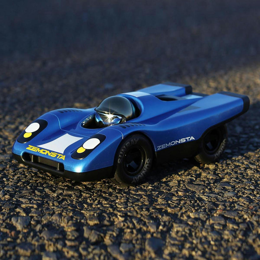 Car ZEMONSTA