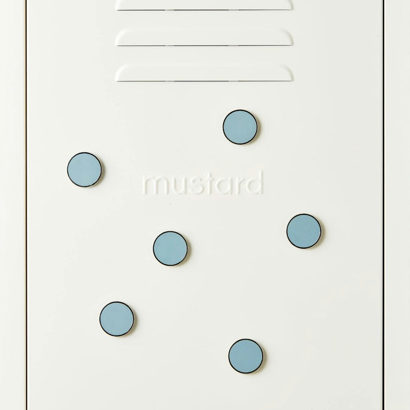 The Buttons in Ocean