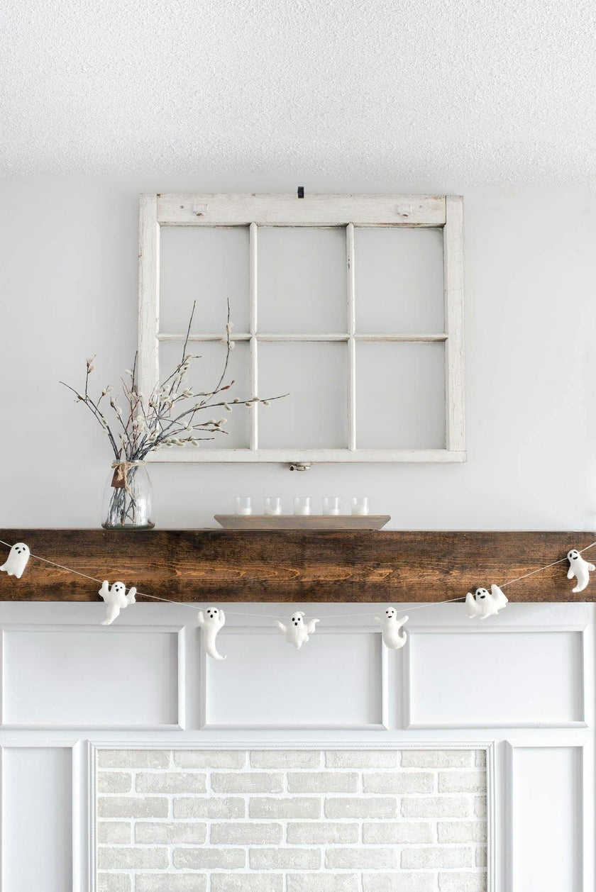 Flying Ghost Garland