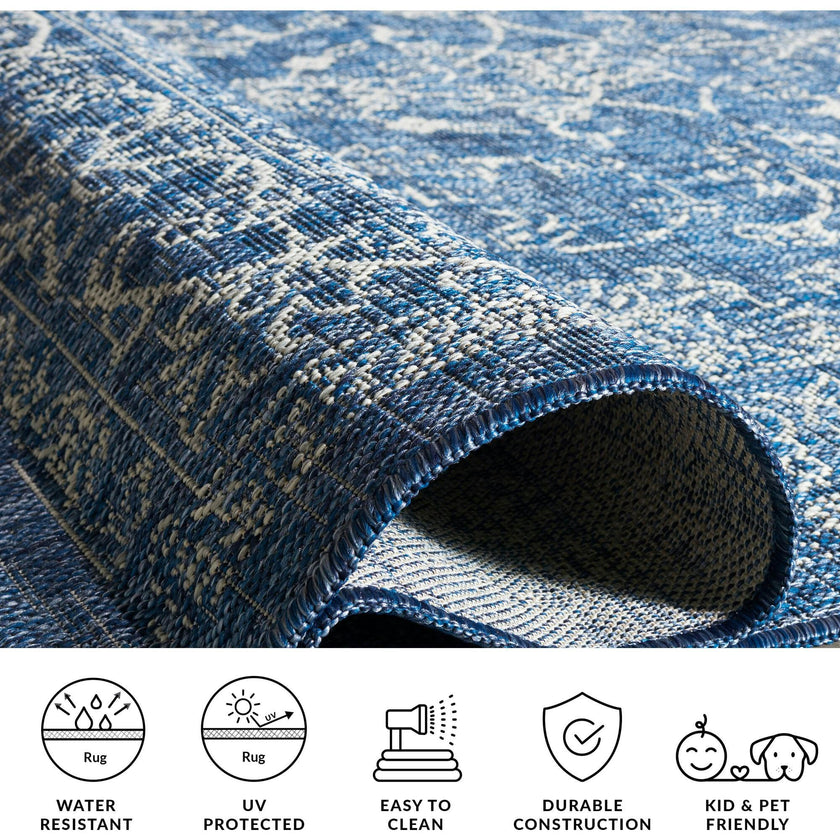 Courtyard Juniper Indoor/Outdoor Rug, Navy