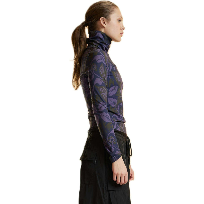 Art Nouveau Turtleneck