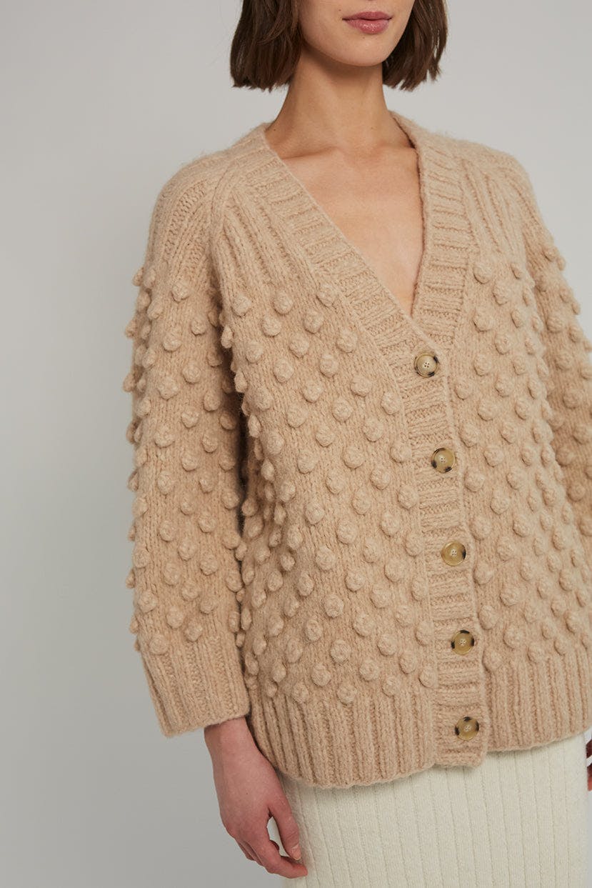 LIAN CARDI | PALE CAMEL