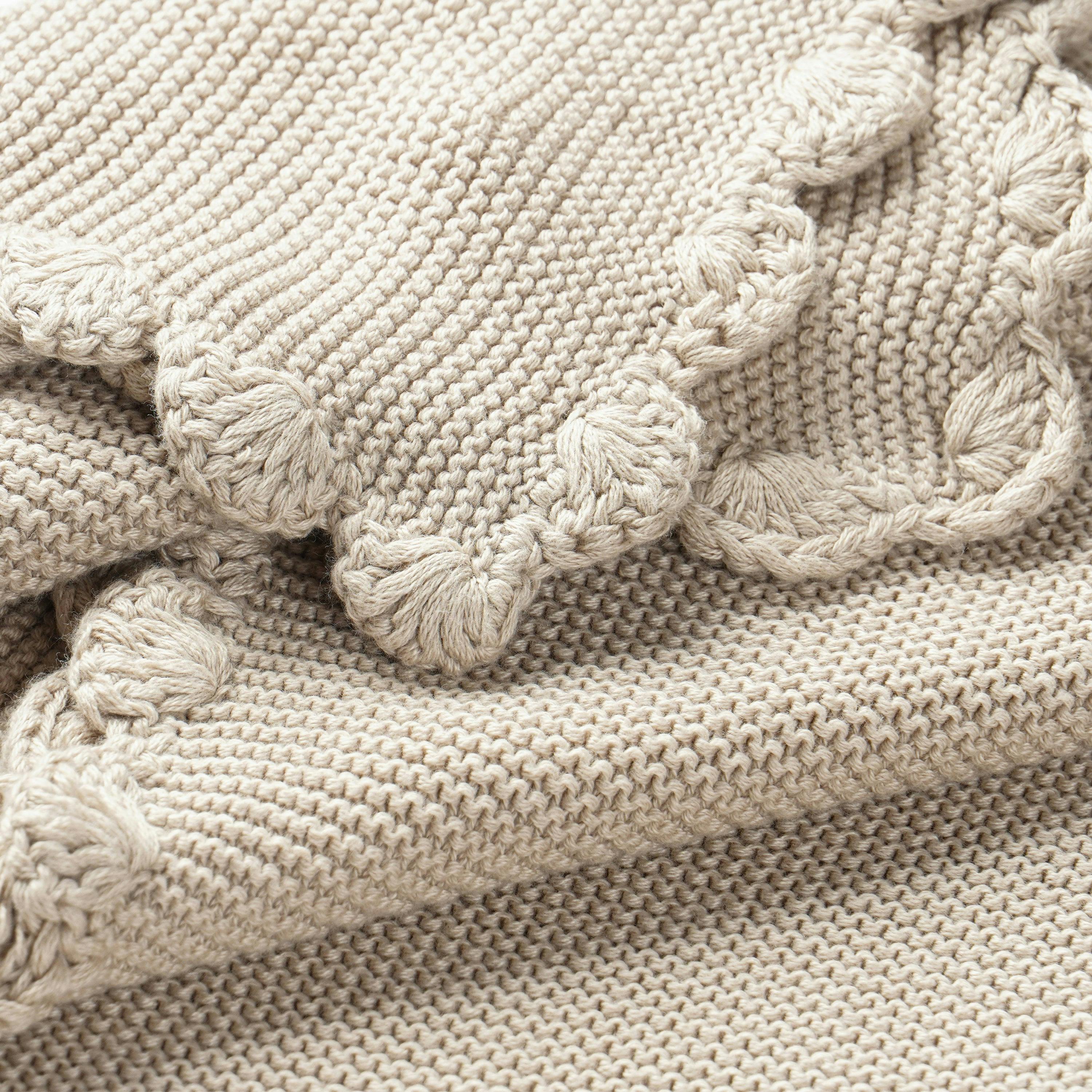 Organic Cotton Scalloped Baby Blanket