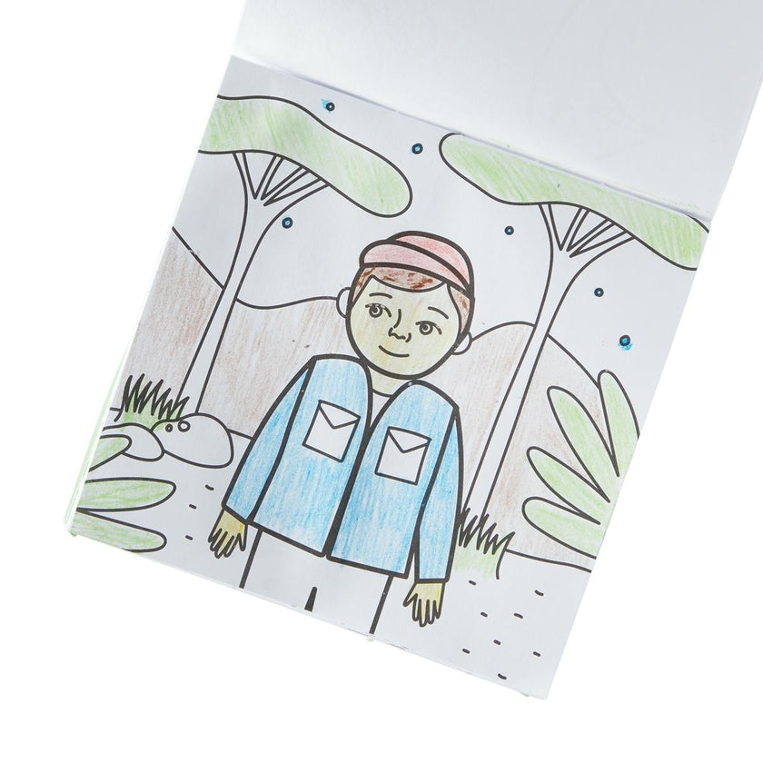 Carry Along! Coloring Book and Crayon Set - On Safari - Set of 9 Crayons