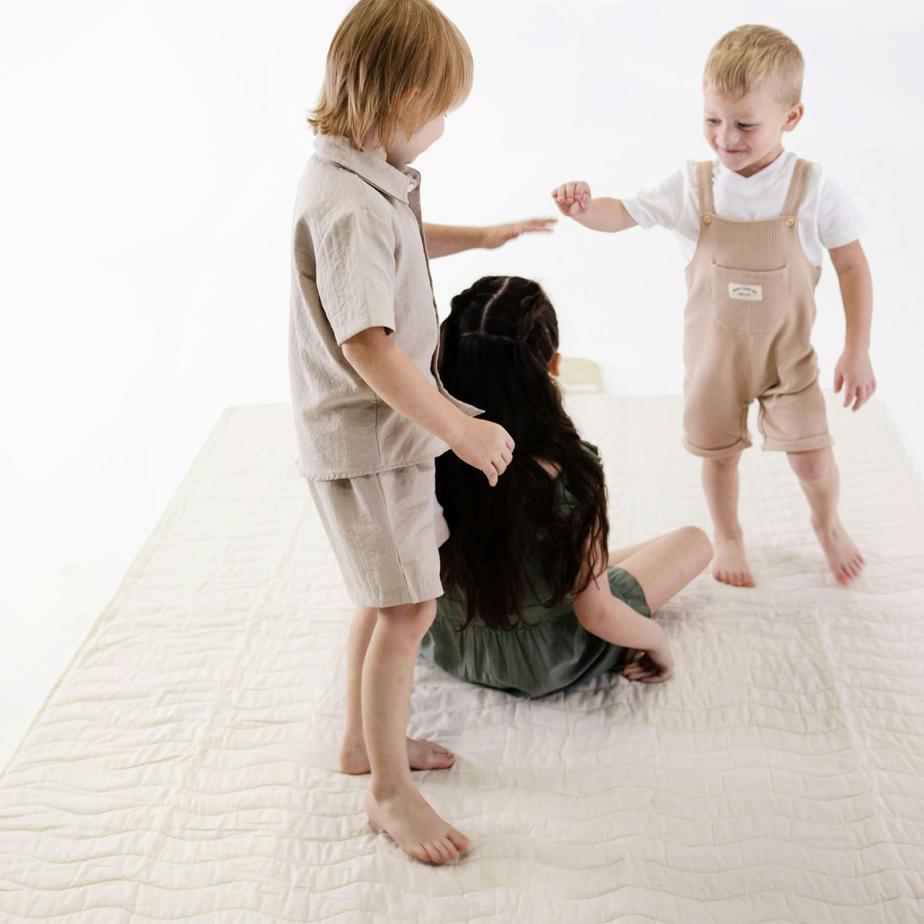Premium Indoor / Outdoor Jumbo Portable Playmat