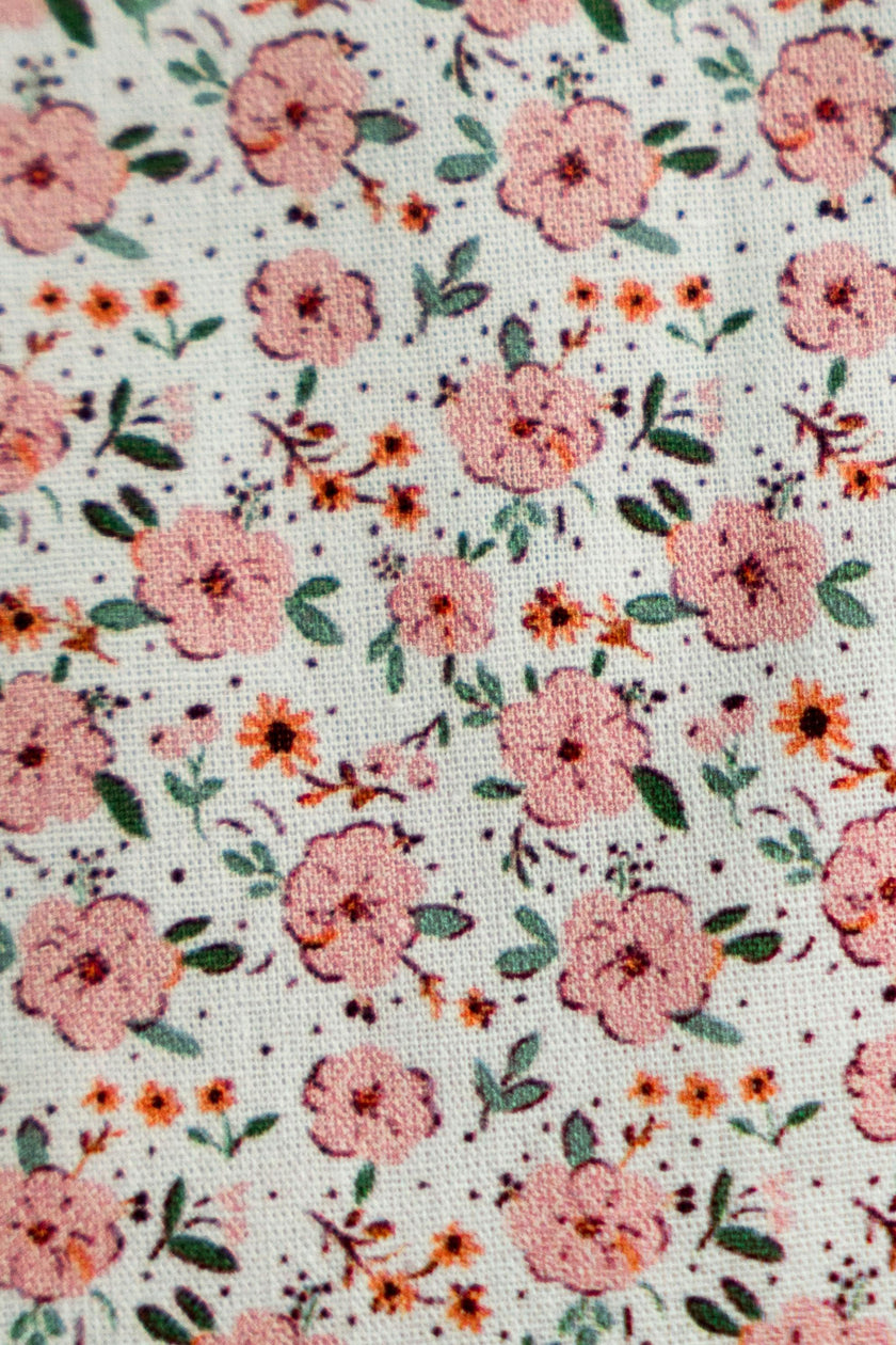 Rosebud Scatter Timeless Floral Ruffle Zipper Pouch