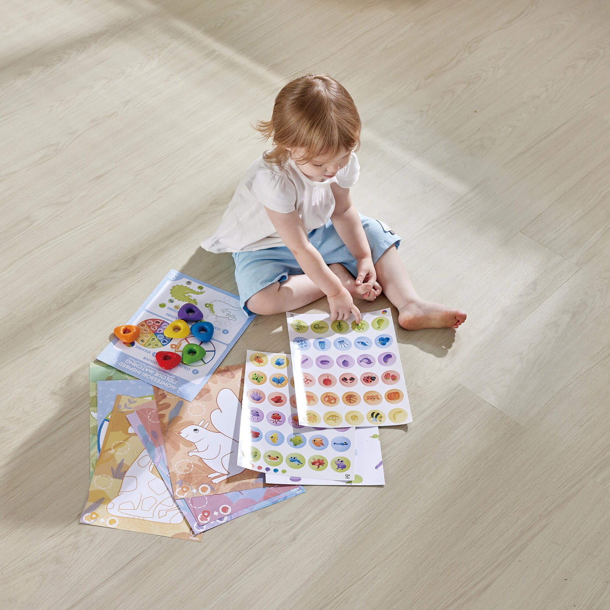 Hape: Crayon Coloring - 18pc Art Set