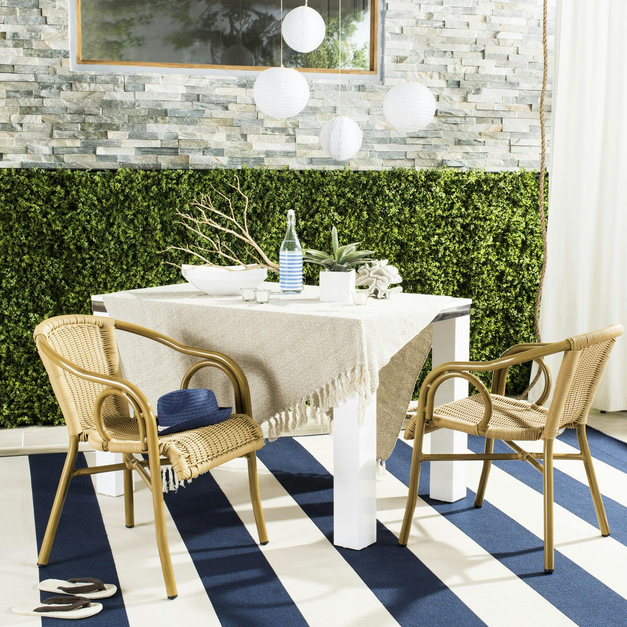 Dagny Arm Chair