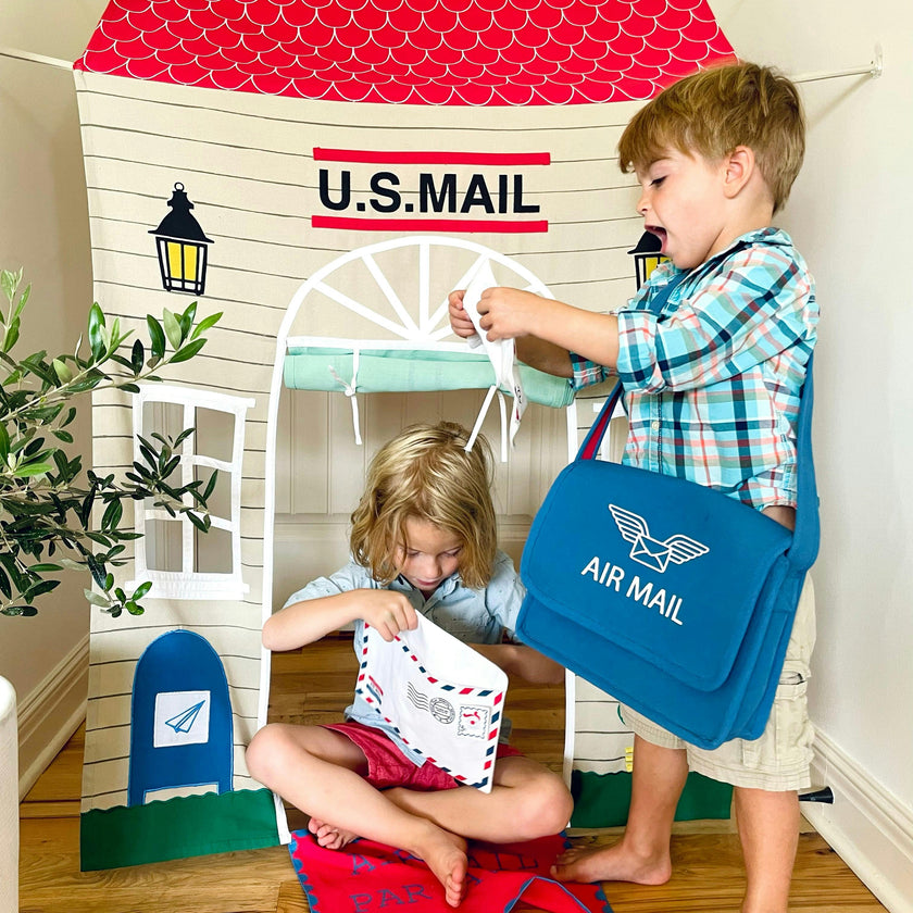 Post Office Doorway Tent with Play Accessories