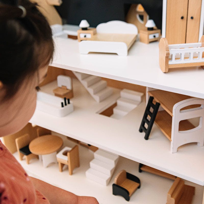 Dollhouse Accessories