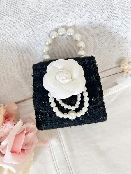 Peony Pearl Drop Tweed Purse, Black