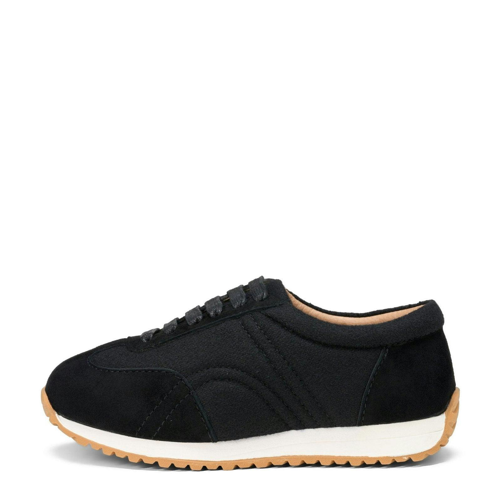 Aston Black Sneakers