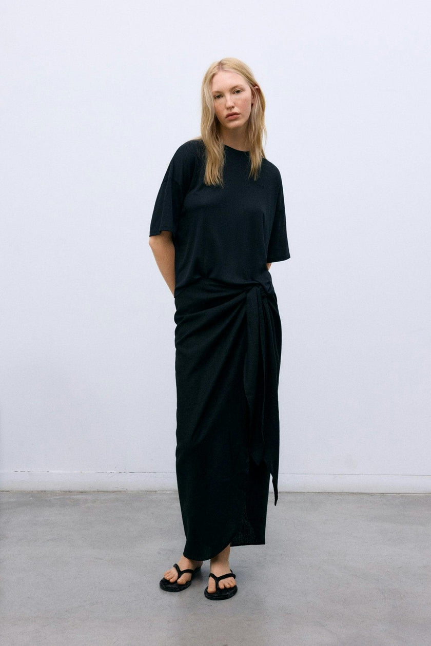Melissa Woman Wrap Skirt