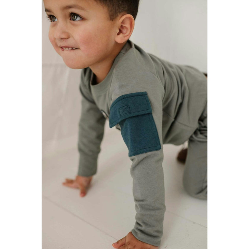 Boy's Raglan Sweatshirt