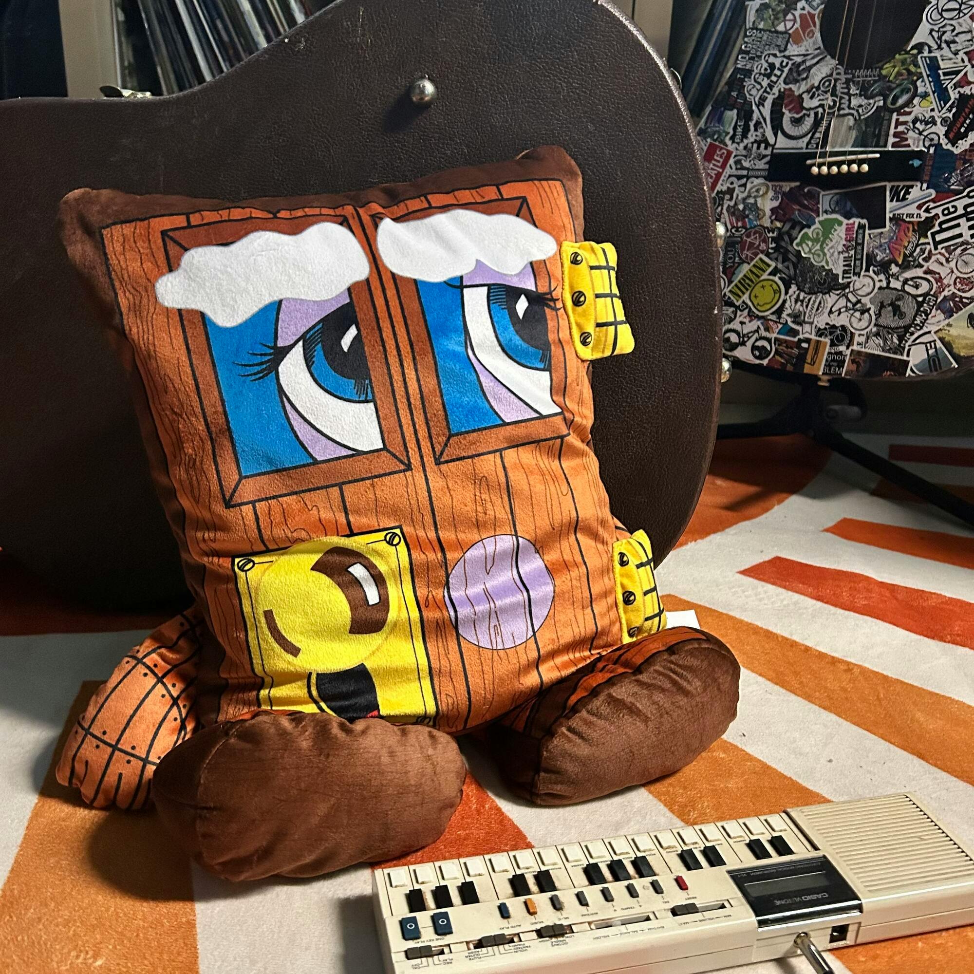 Pillow People Plush: Squeaky Door