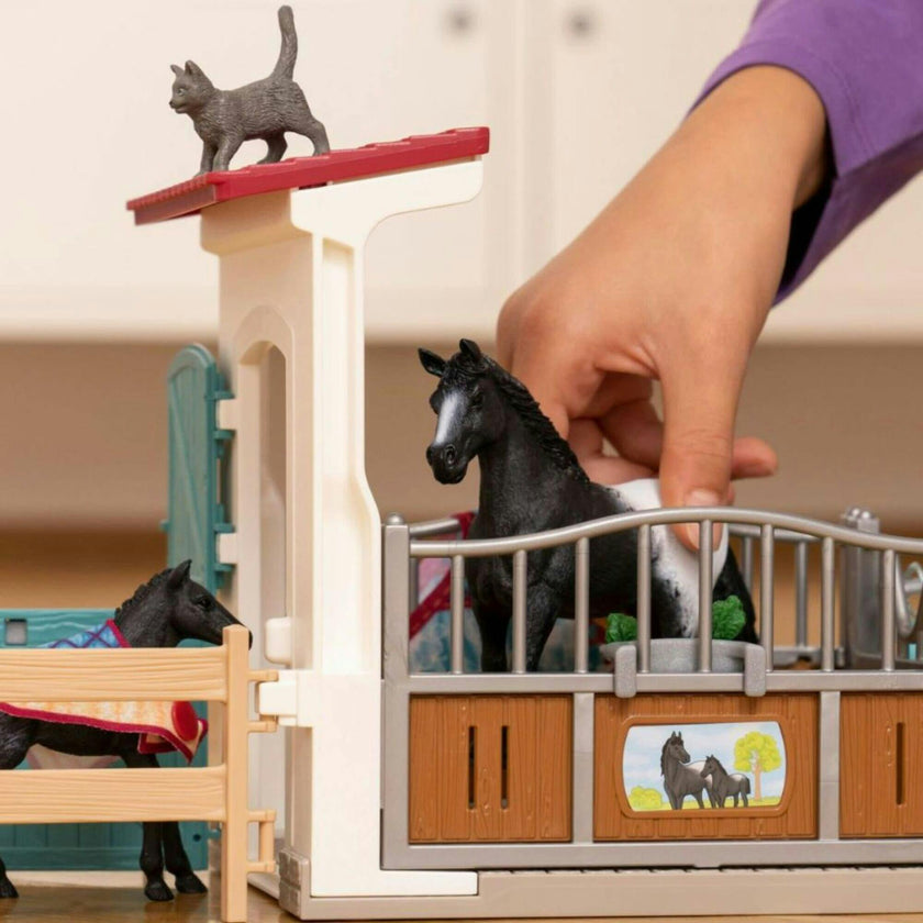 Schleich Club: Box With Mare & Foal - 34 Piece Playset