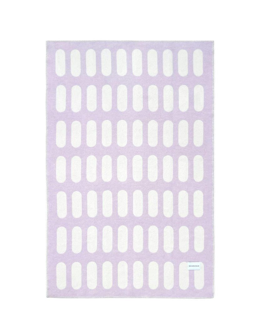 Blanket CUBICS Chill Pill Lilac 4.25 x 6.5ft