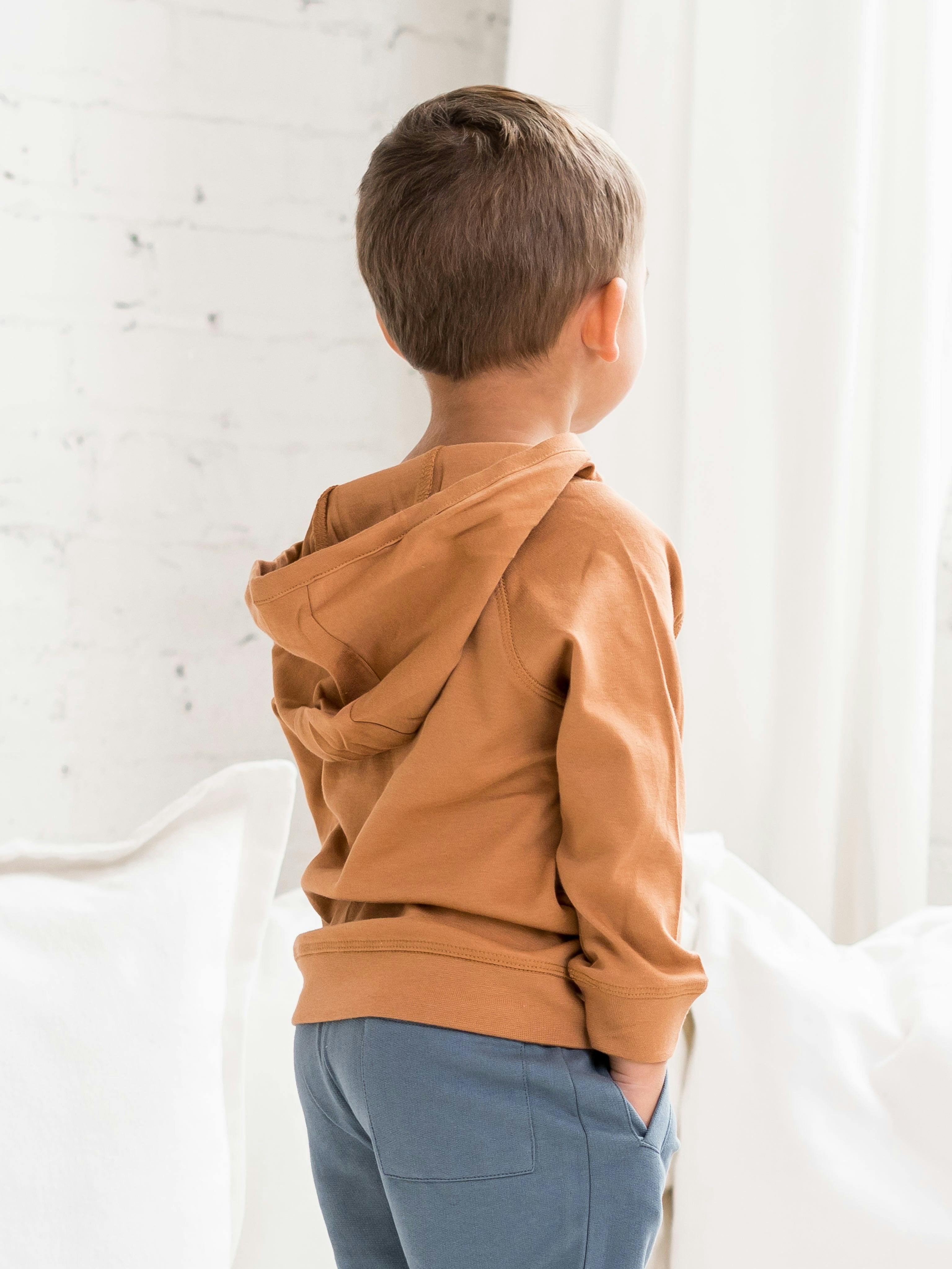Classic Madison Lightweight Pullover