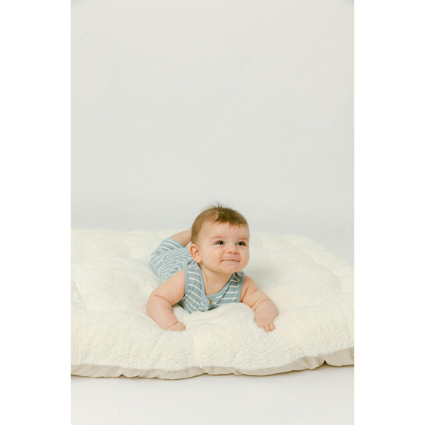 Sherpa Cozy Faux-Fur Play Mattress